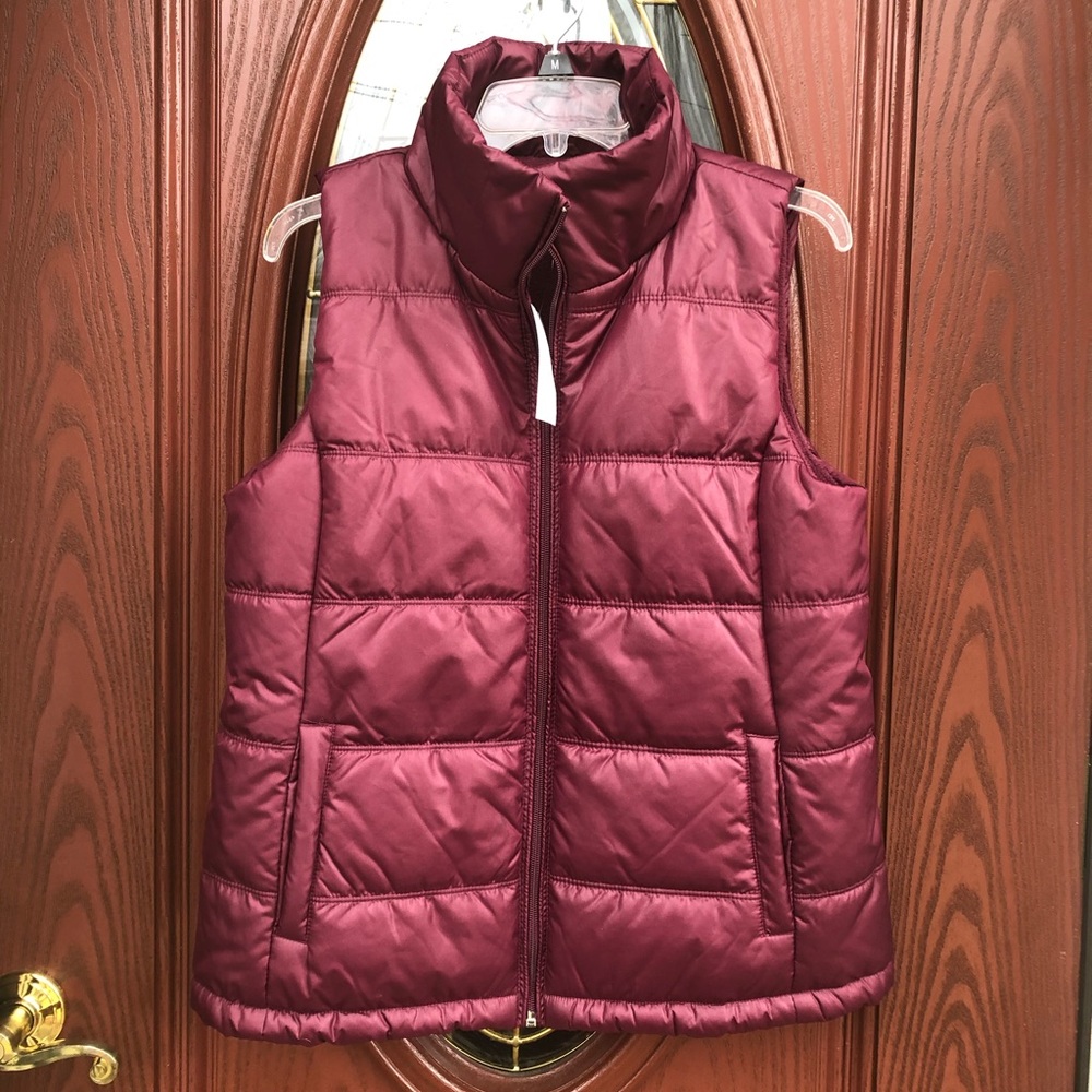 New York and Co. Puffer Vest